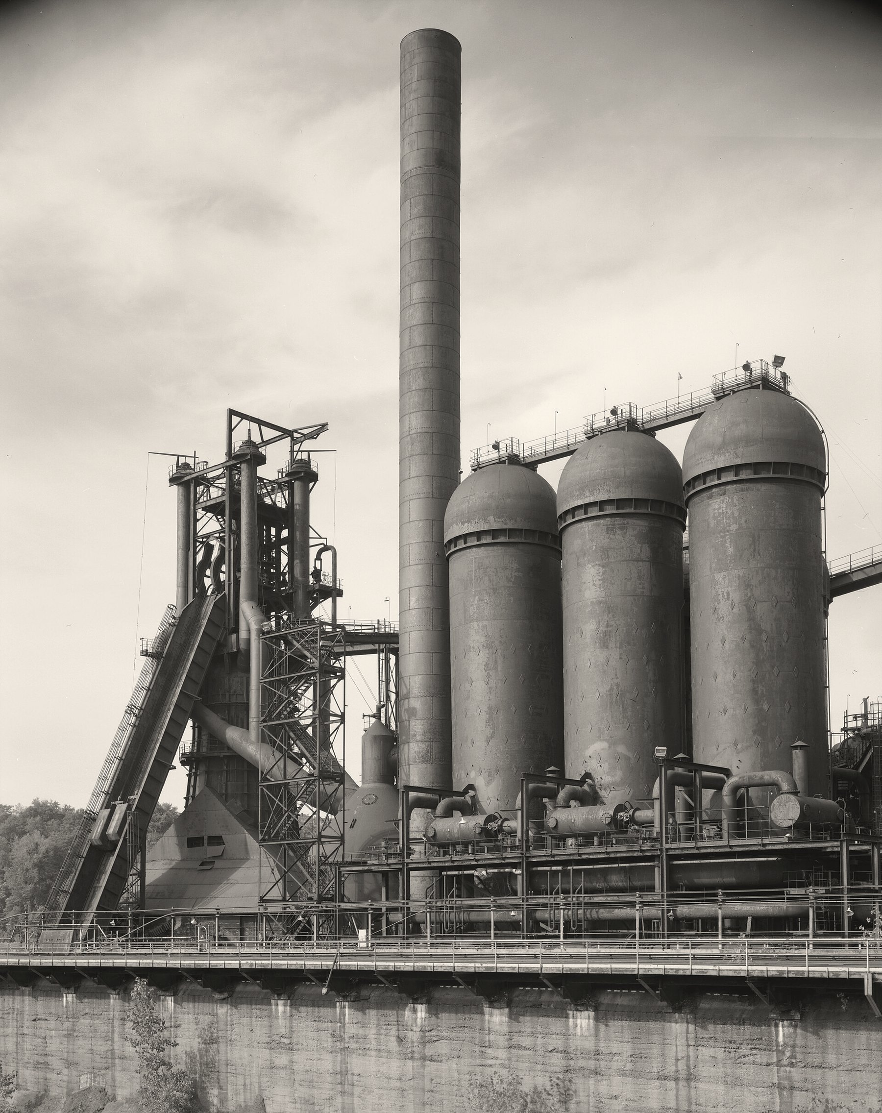 Carrie Furnace No. 7 and Cowper stoves in 1989